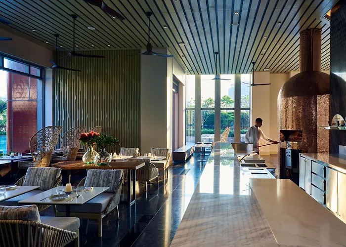 Hotel Chatrium Grand